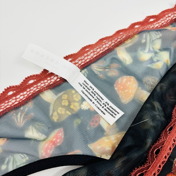 NWT UYE SURANA Limited Edition Mystical Mushrooms Printed Thong L/XL - Picture 9 of 10